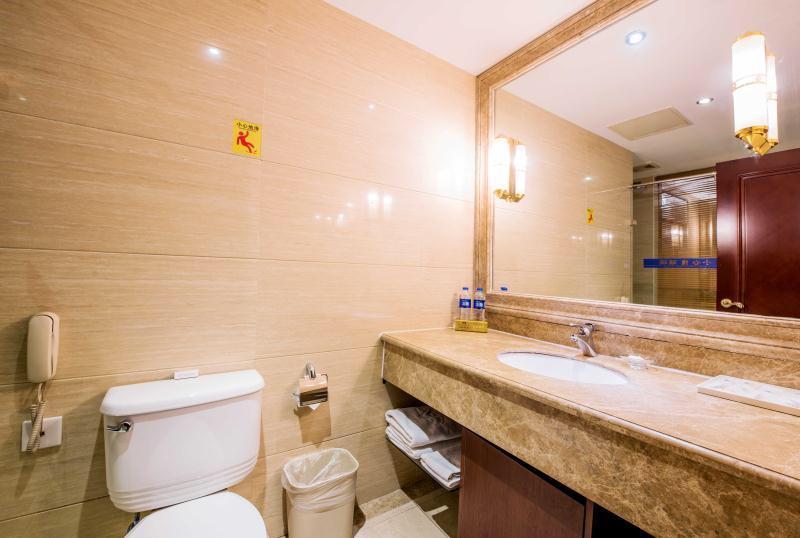Dalian New Garden Hotel Exterior foto